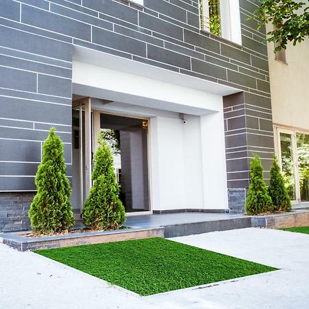 Apartament Calea Bucuresti ピテシュティ エクステリア 写真