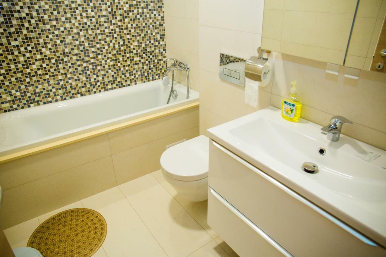 Apartament Calea Bucuresti ピテシュティ エクステリア 写真